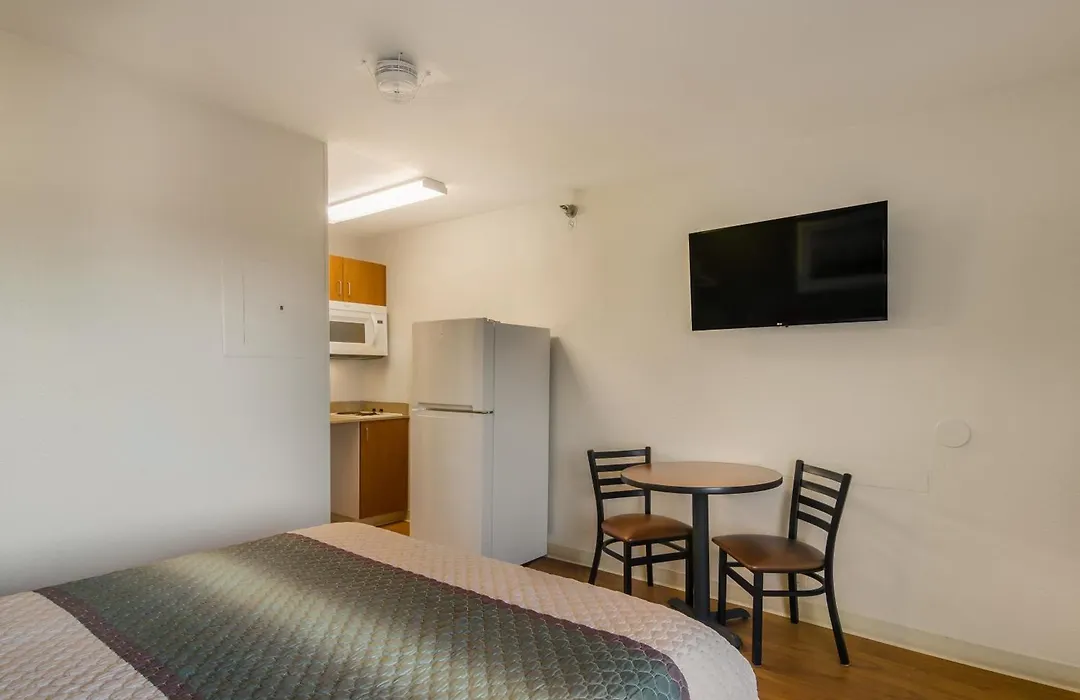 Birch Hill Suites Extended Stay Lake Charles - Sulphur-1