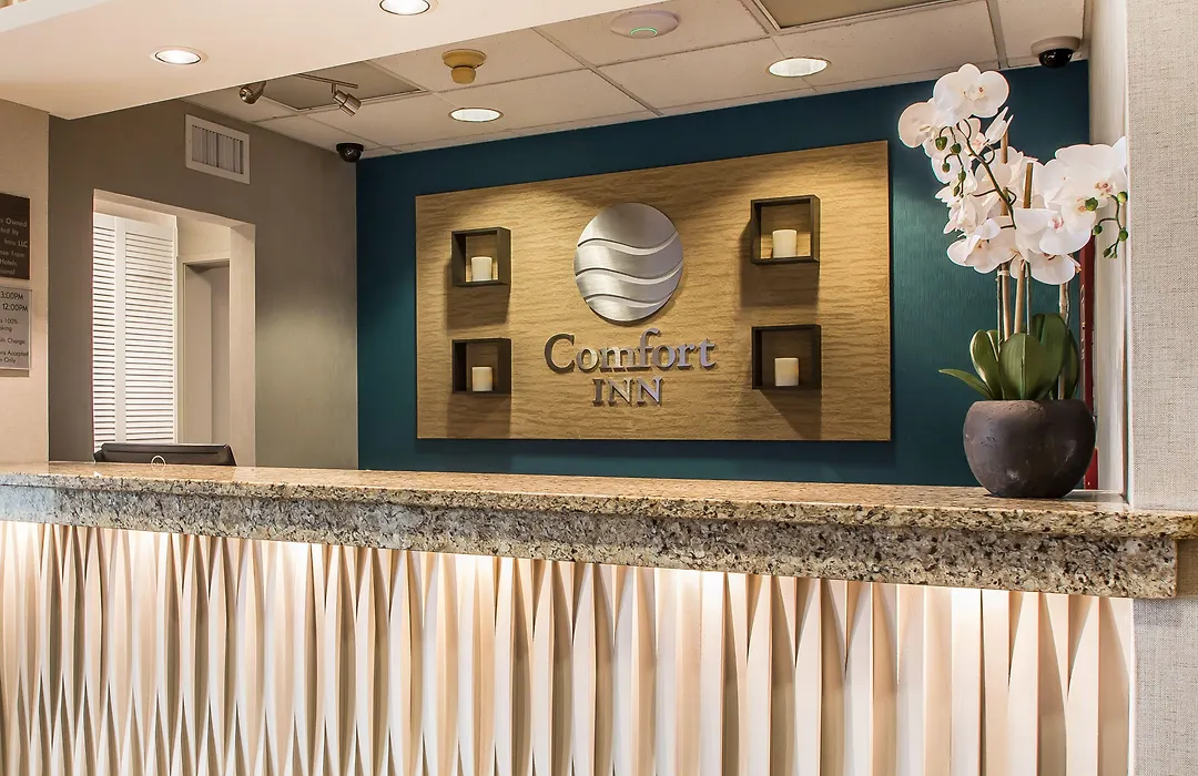 Comfort Inn South - Springfield-1