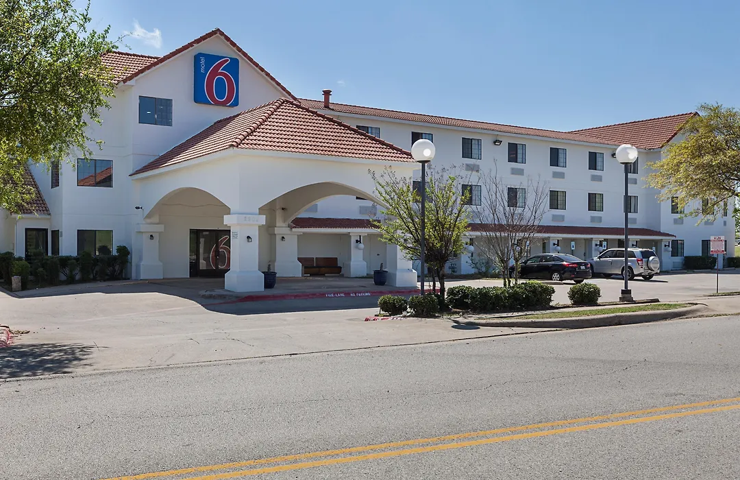 Motel 6-Bedford, Tx - Fort Worth-1