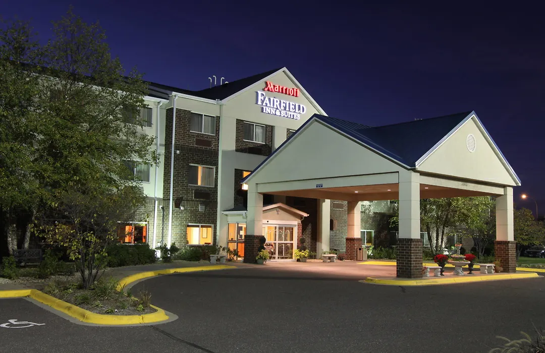Fairfield Inn & Suites Minneapolis St. Paul/Roseville-1