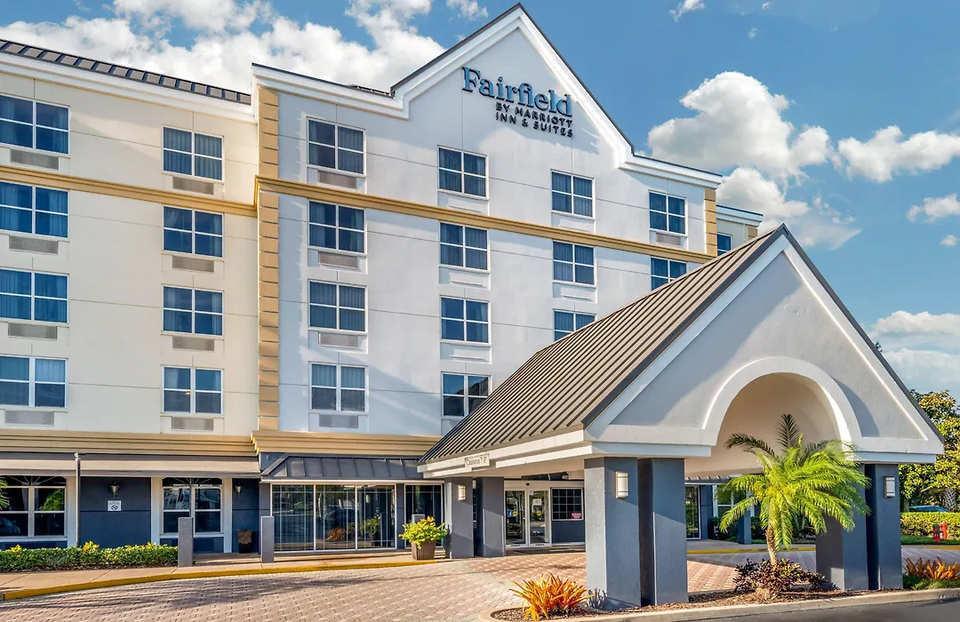 Fairfield Inn & Suites By Marriott Orlando Lake Buena Vista-1