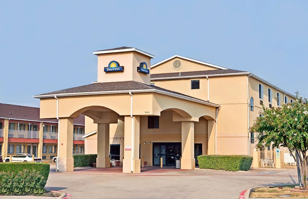 Days Inn By Wyndham Dallas Garland West-1