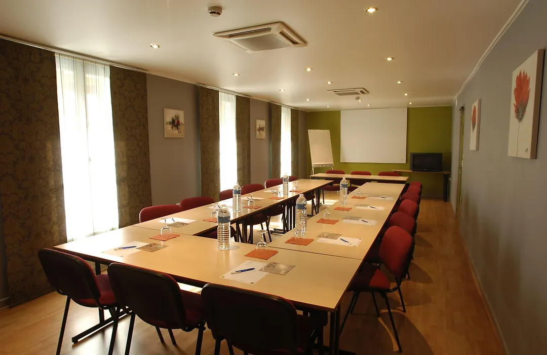 Logis Hotel De Bourgogne - Macon-1