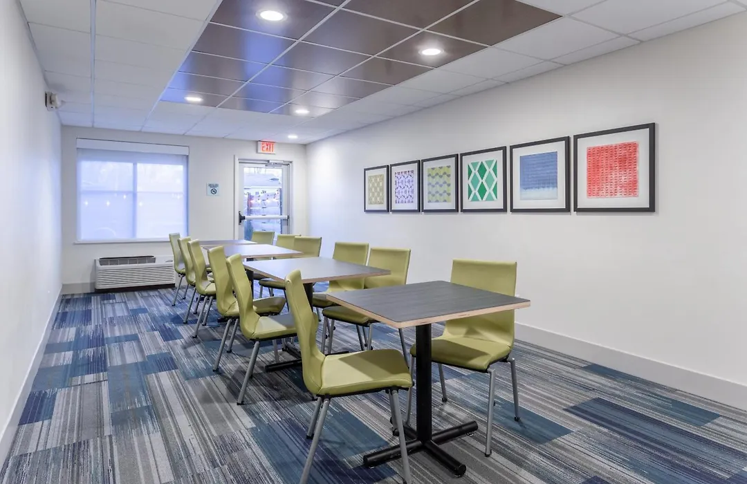 Holiday Inn Express Scottsburg By Ihg-1