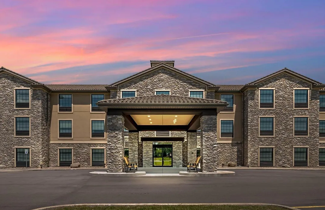Comfort Inn & Suites Medina Ny Near Erie Canal-1