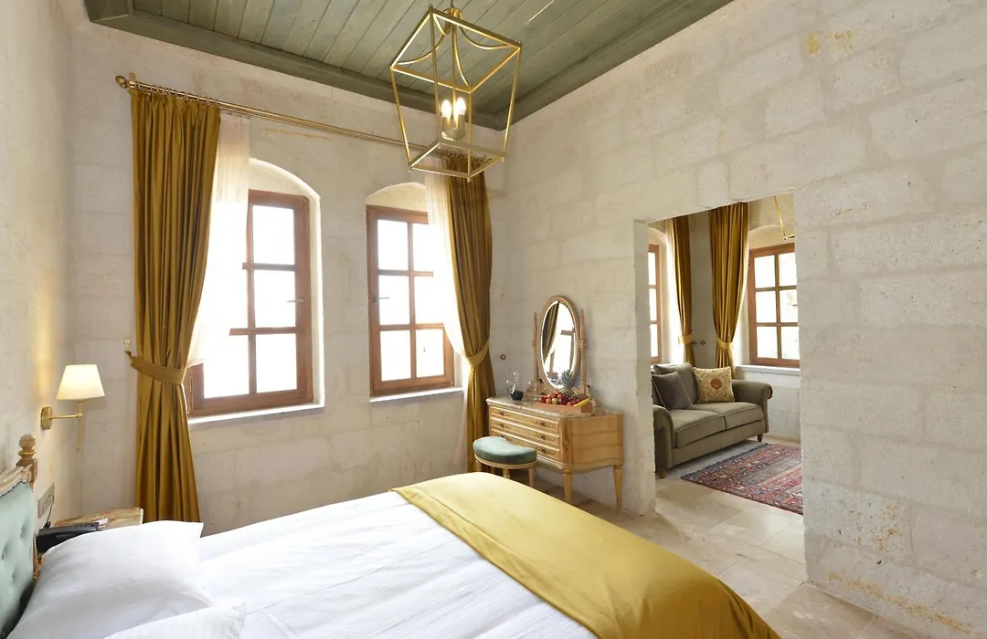 Evanthia Cave Suites-1