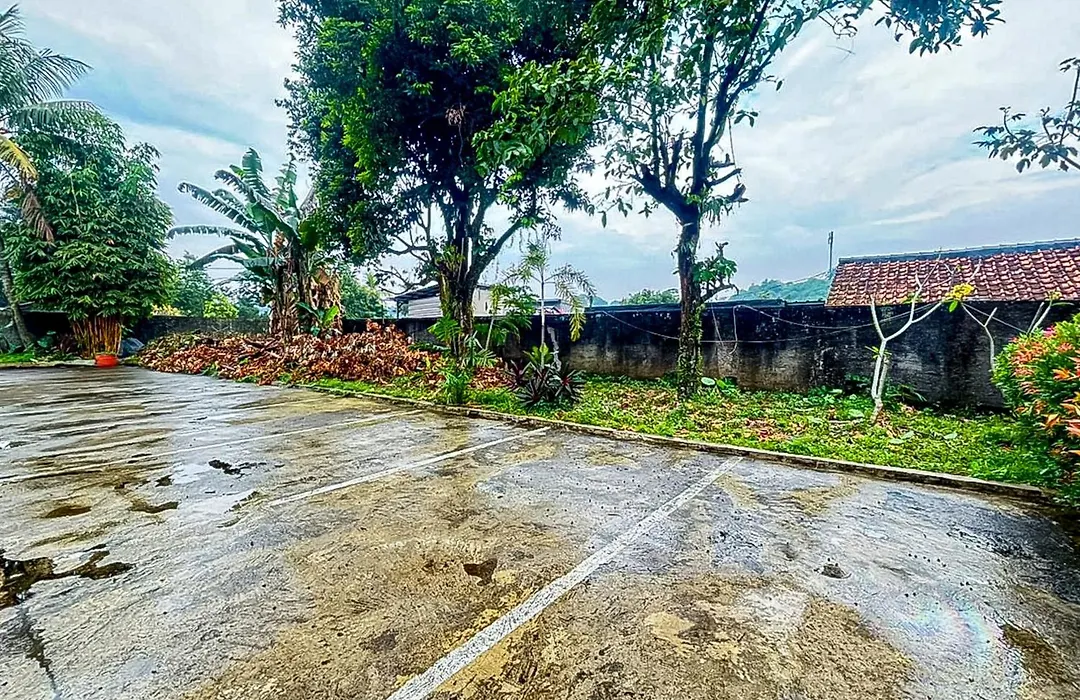 Garden View Near Batu Tulis Redpartner-1
