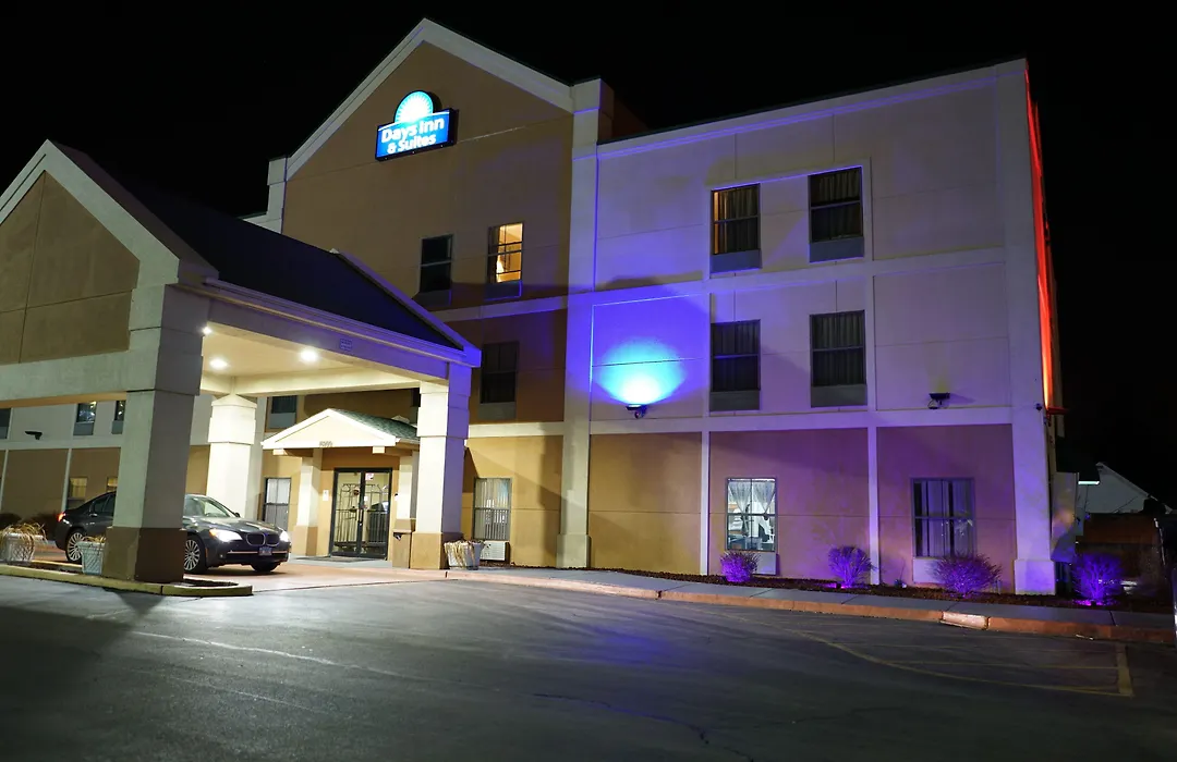 Halsted Inn And Suites Harvey - Chicago Southland-1