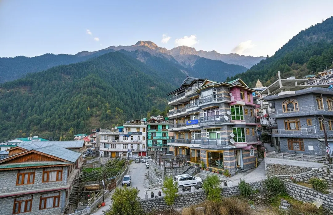 Fabhotel Rigzin Nest Cottage-1