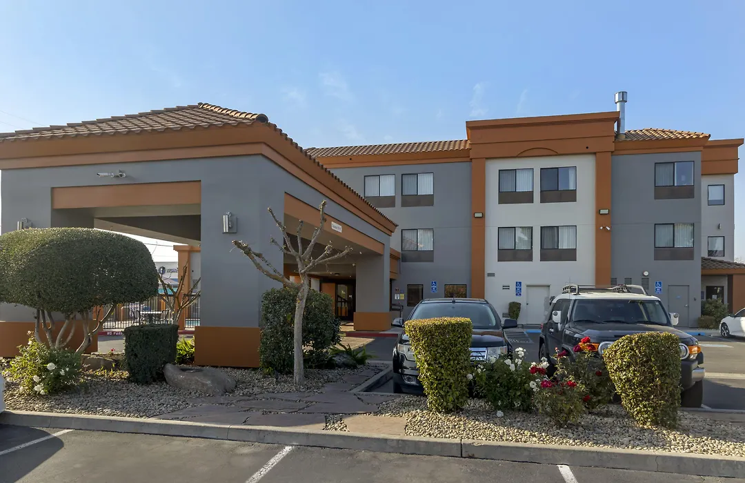 Best Western PLUS Fresno Inn-1