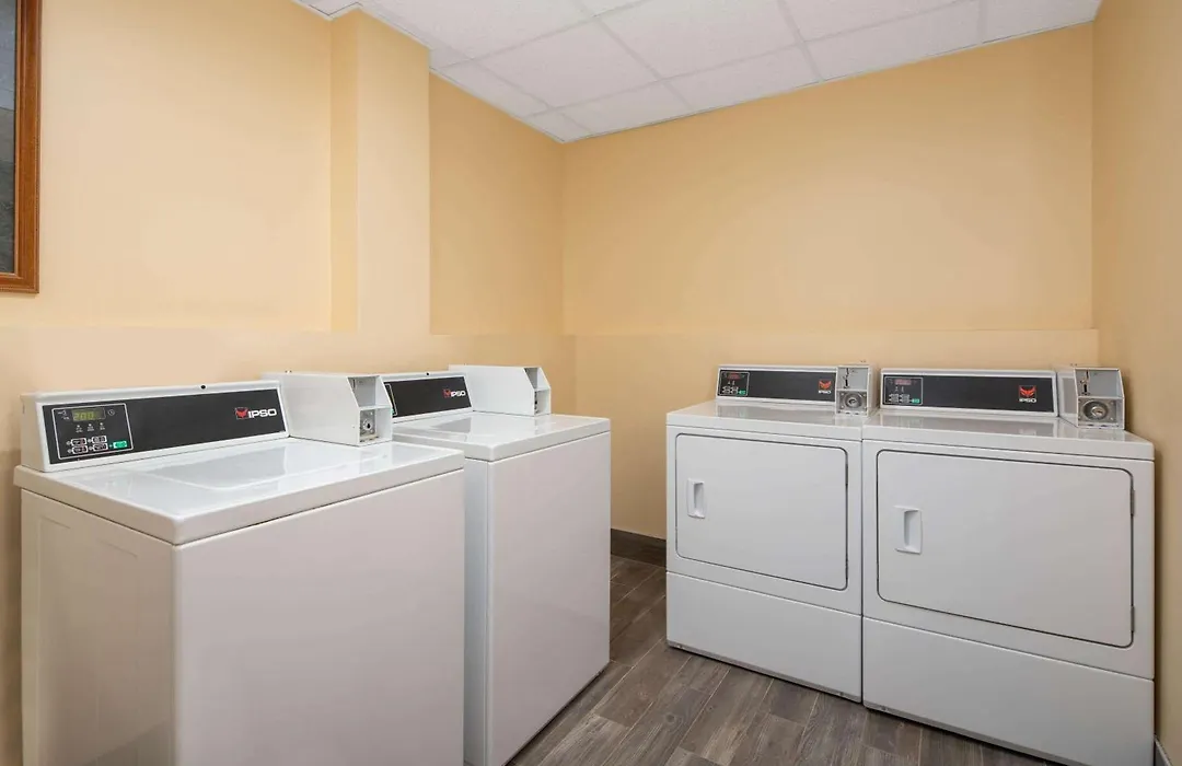 Microtel Inn & Suites By Wyndham Columbia Fort Jackson N-1