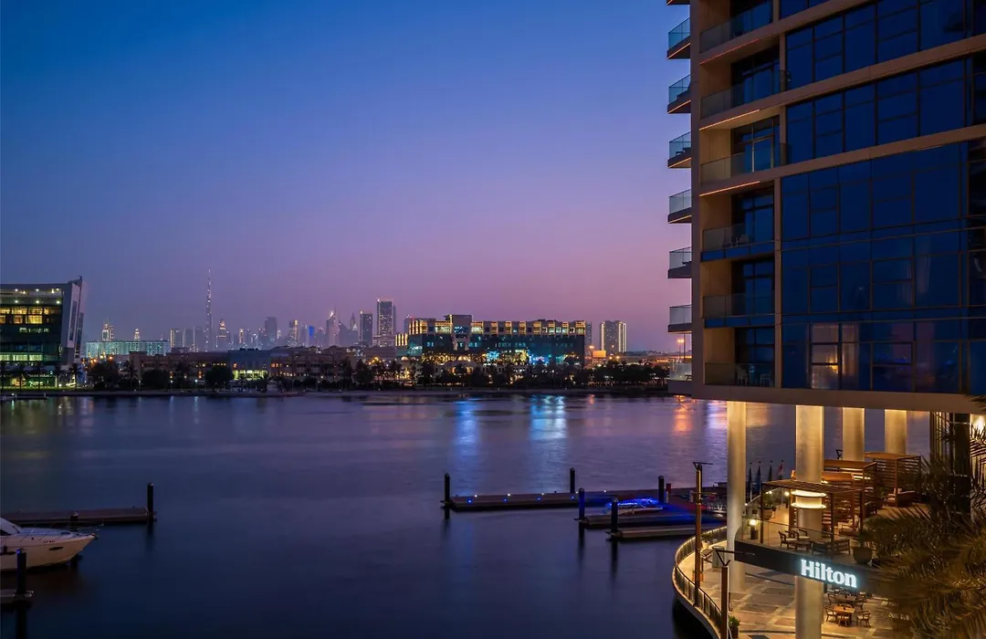 Hilton Dubai Creek Hotel & Residences-1