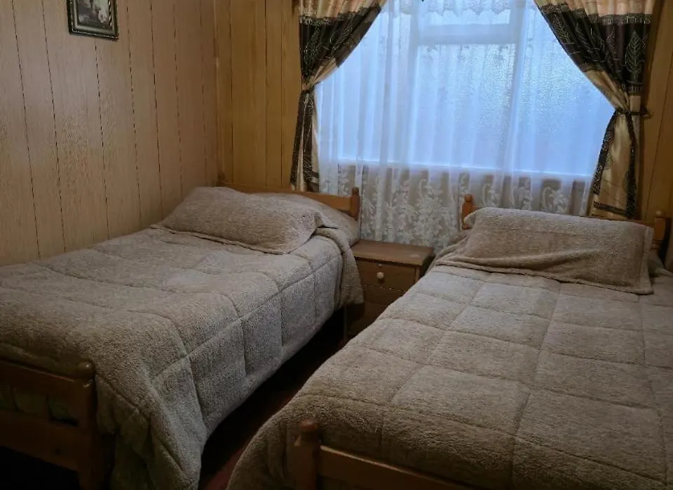 Hostal Josmar Natales-1