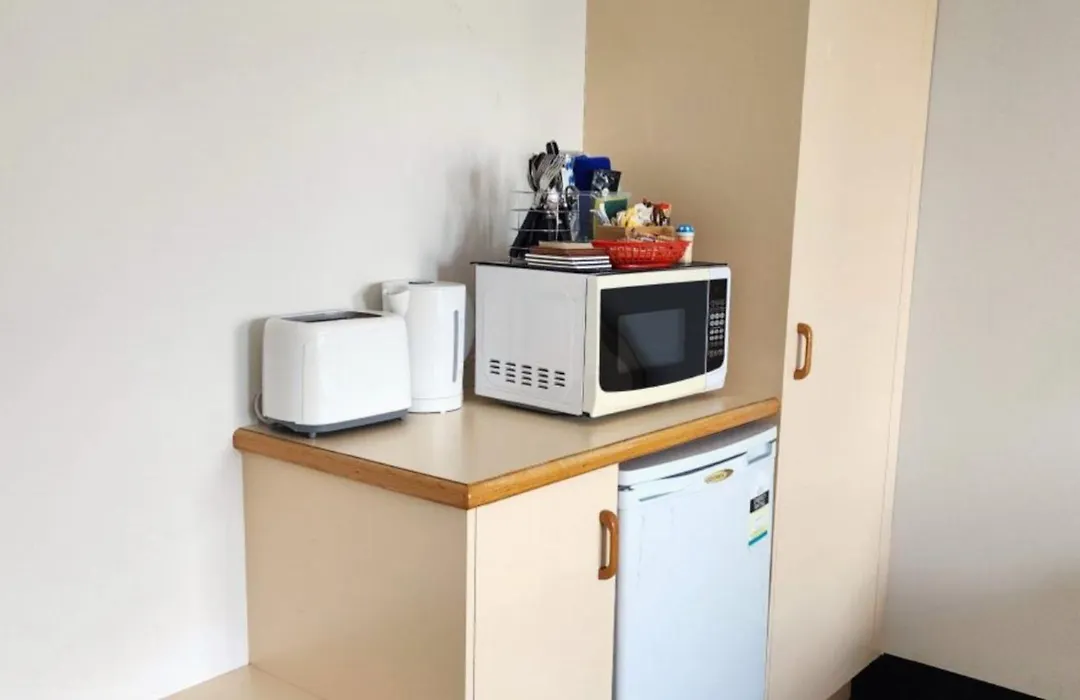 Jopen Motel Unit 3-1
