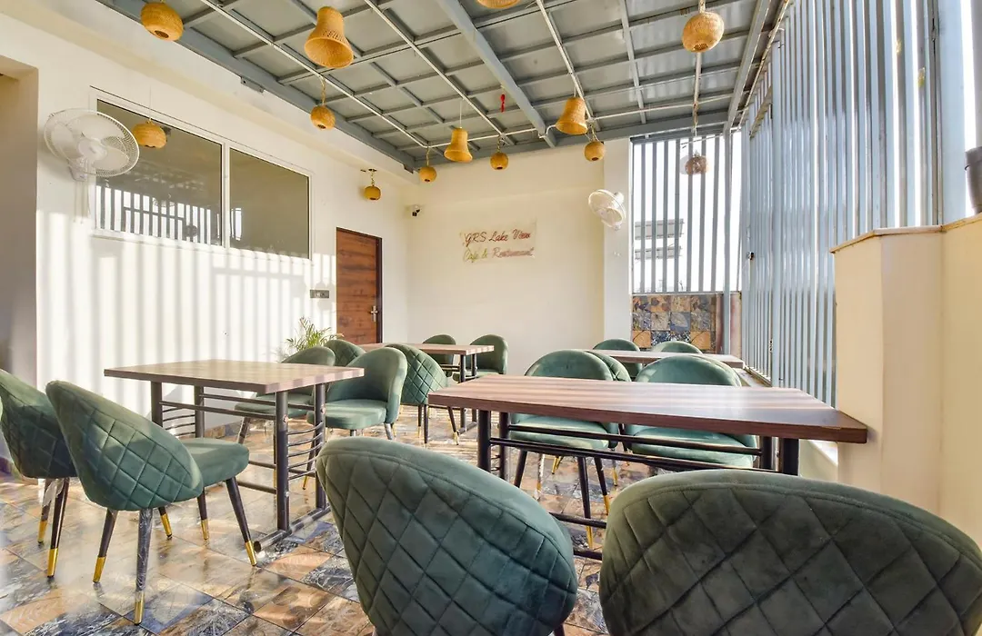 Fabhotel Govindam Royal Stay-1