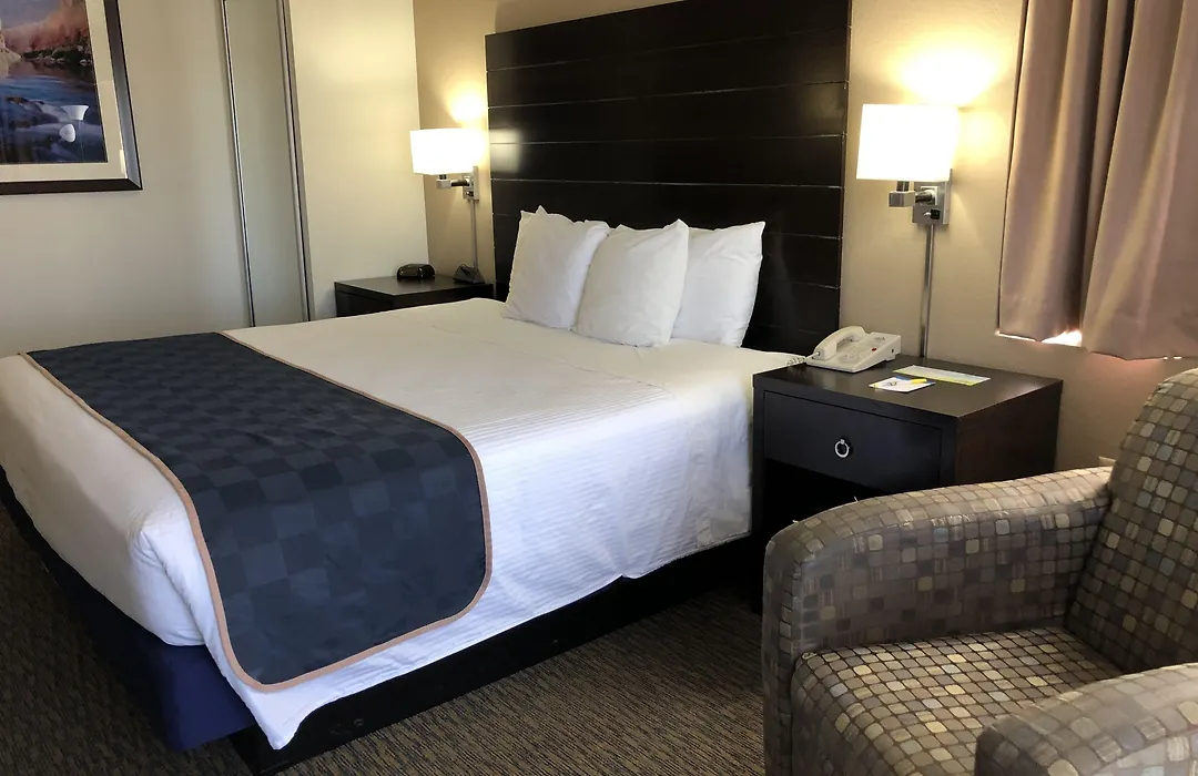 Days Inn & Suites By Wyndham Page Lake Powell-1
