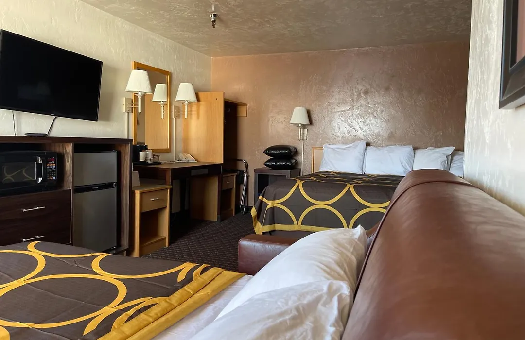 Super 8 By Wyndham Ketchikan-1