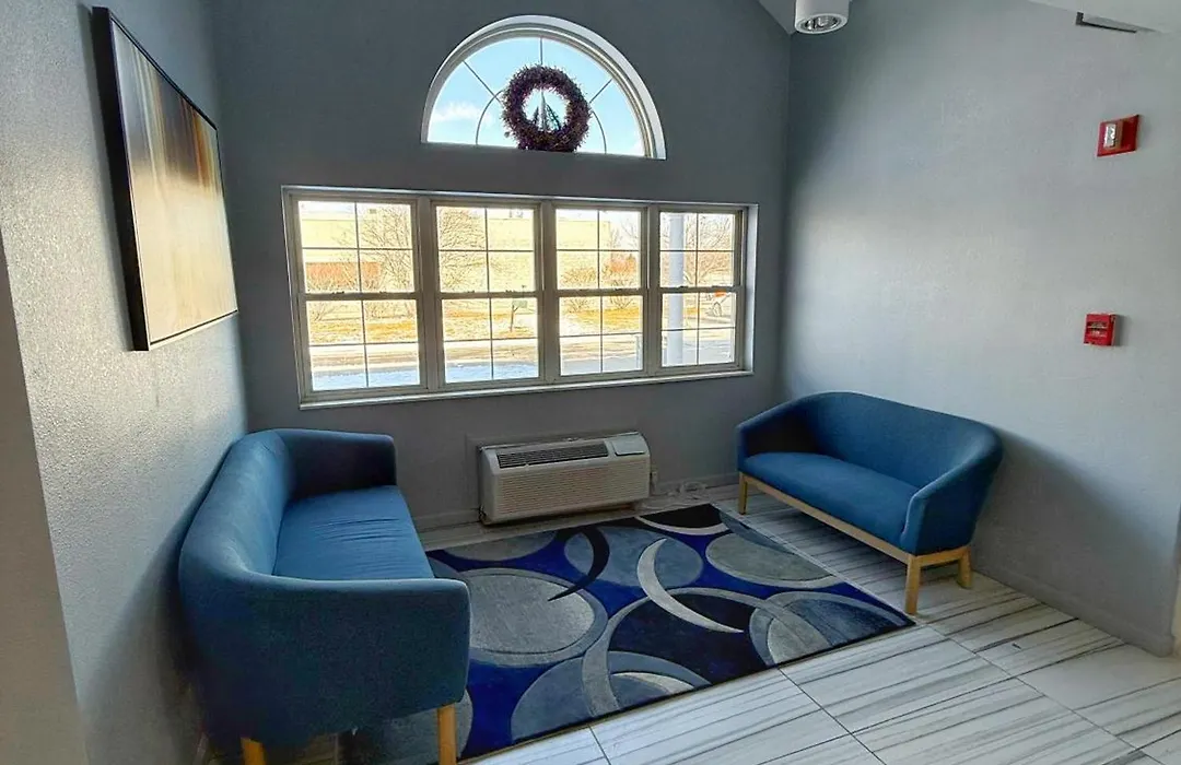 Blisspoint Inn & Suites, Northwood-1