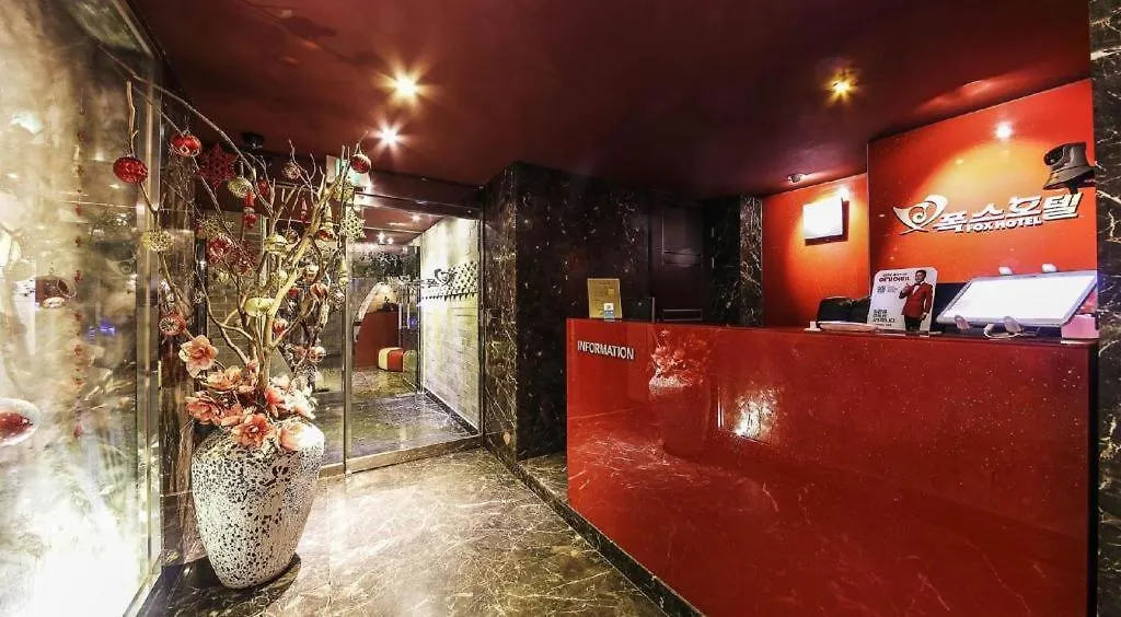 Fox Hotel-1