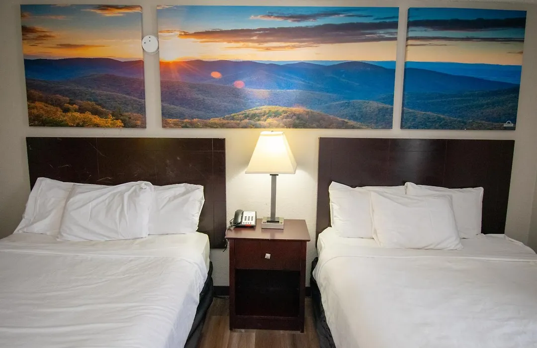 Days Inn By Wyndham Caddo Valley Arkadelphia-1