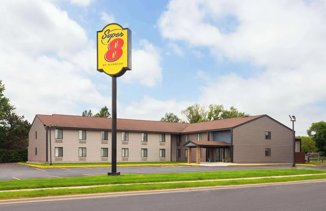 Super 8 By Wyndham Sun Prairie/Madison E-1