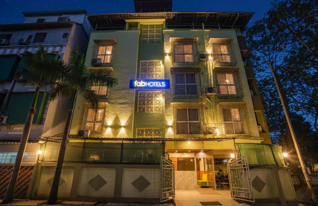 Fabhotel Utsav Residency-1