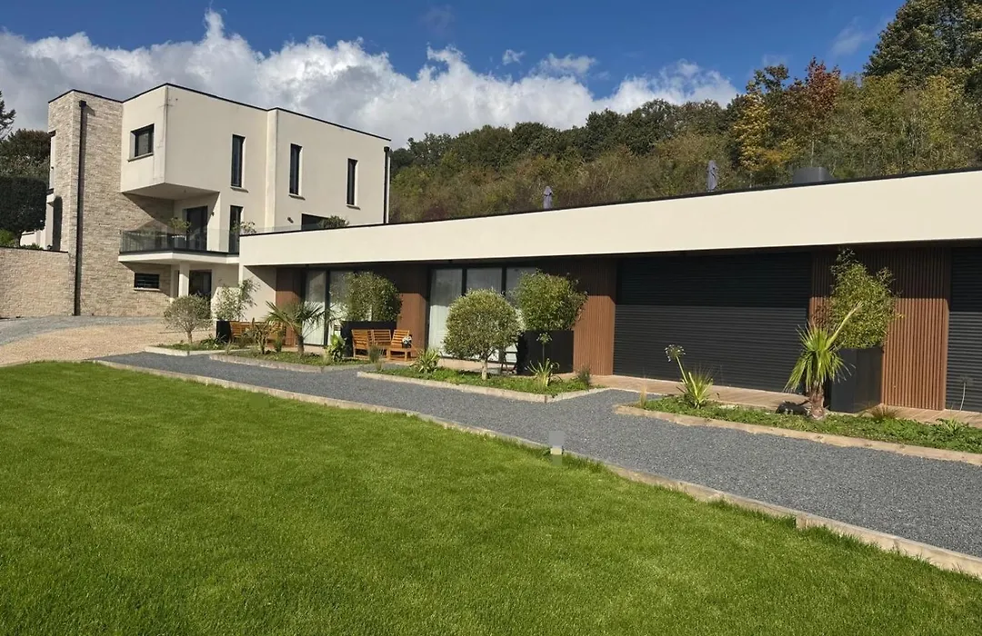 Le Domaine de la Vallée-1