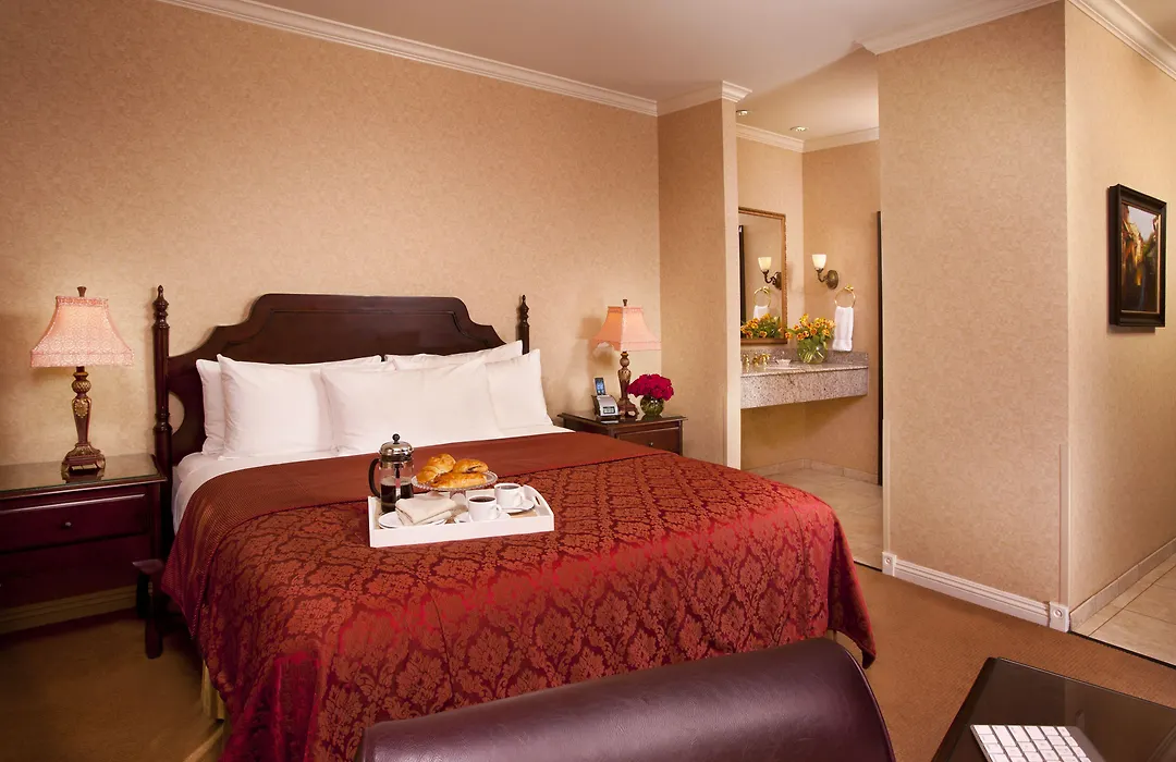 Best Western Corona Hotel & Suites-1