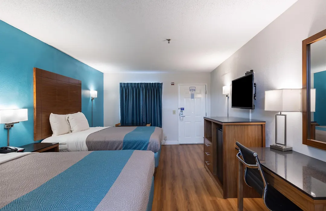 Motel 6-Albany, Ga-1