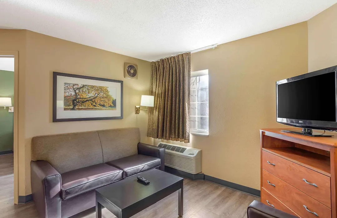 Extended Stay America Select Suites - Jacksonville - Southside - St Johns Towne Ctr-1