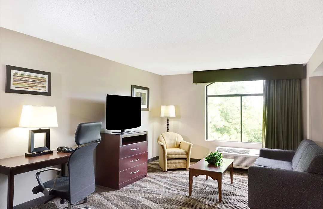 Wingate By Wyndham Raleigh Durham / Airport-1