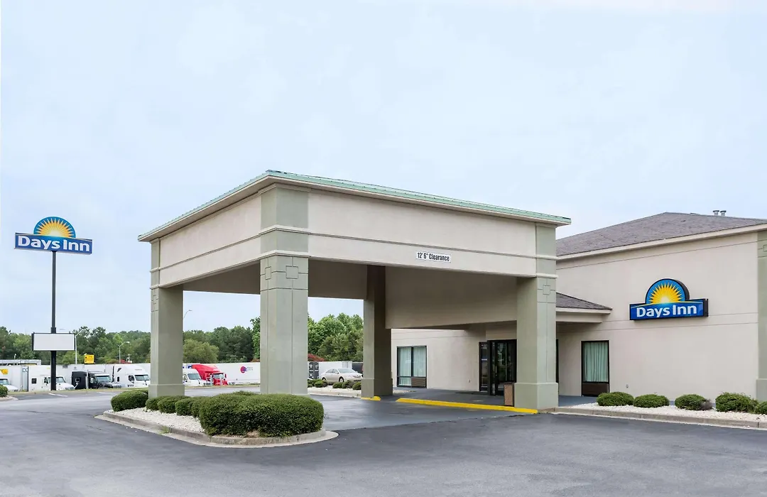 Days Inn By Wyndham Lugoff-1