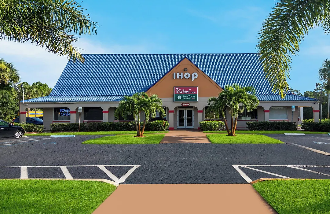 Hometowne Studios By Red Roof Vero Beach - I-95-1