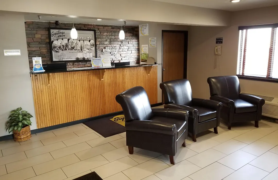 Super 8 By Wyndham Fort Collins-1