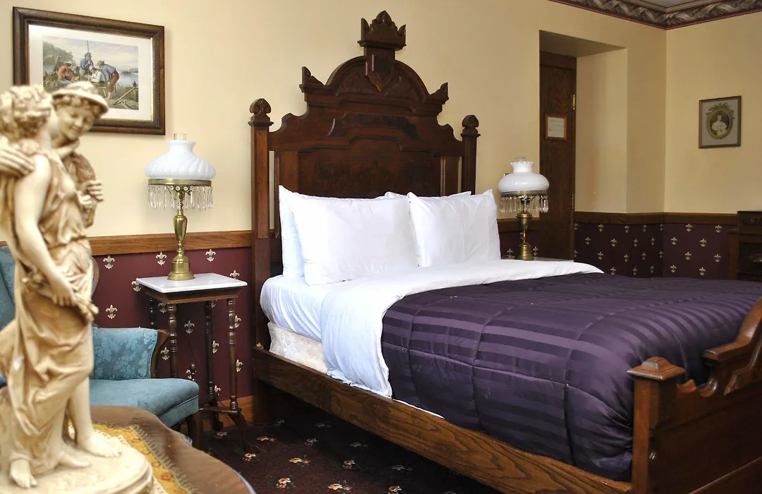 Hotel Millersburg-1