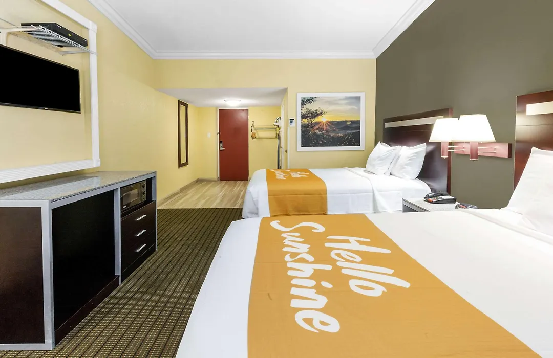 Days Inn By Wyndham Nanuet / Spring Valley-1