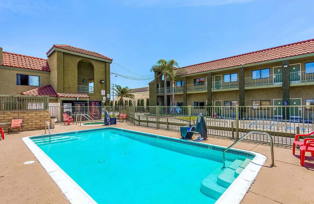 Budget Inn Anaheim / Santa Fe Springs-1