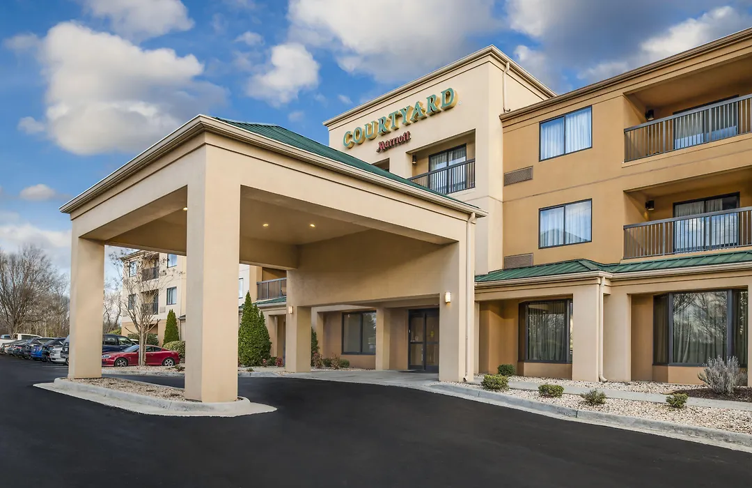 Courtyard By Marriott Lynchburg-1