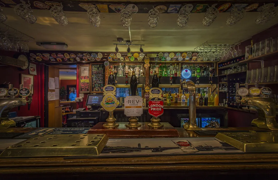 The Three Swans Hotel, Hungerford, Berkshire - The Coaching Inn Group-1
