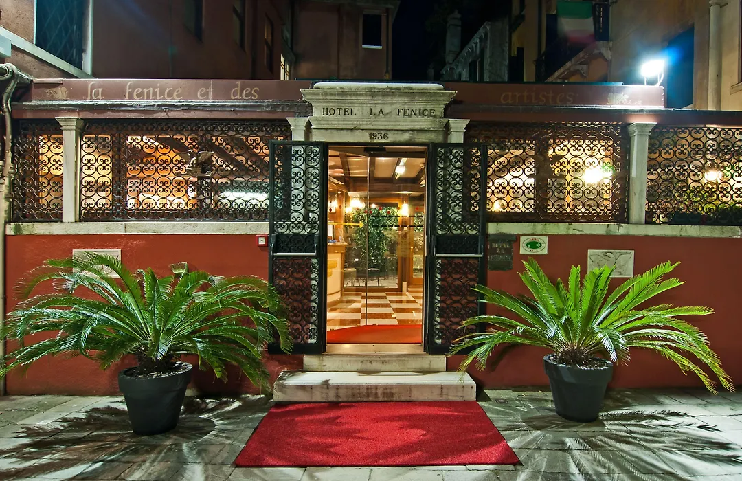 Hotel La Fenice Et Des Artistes-1