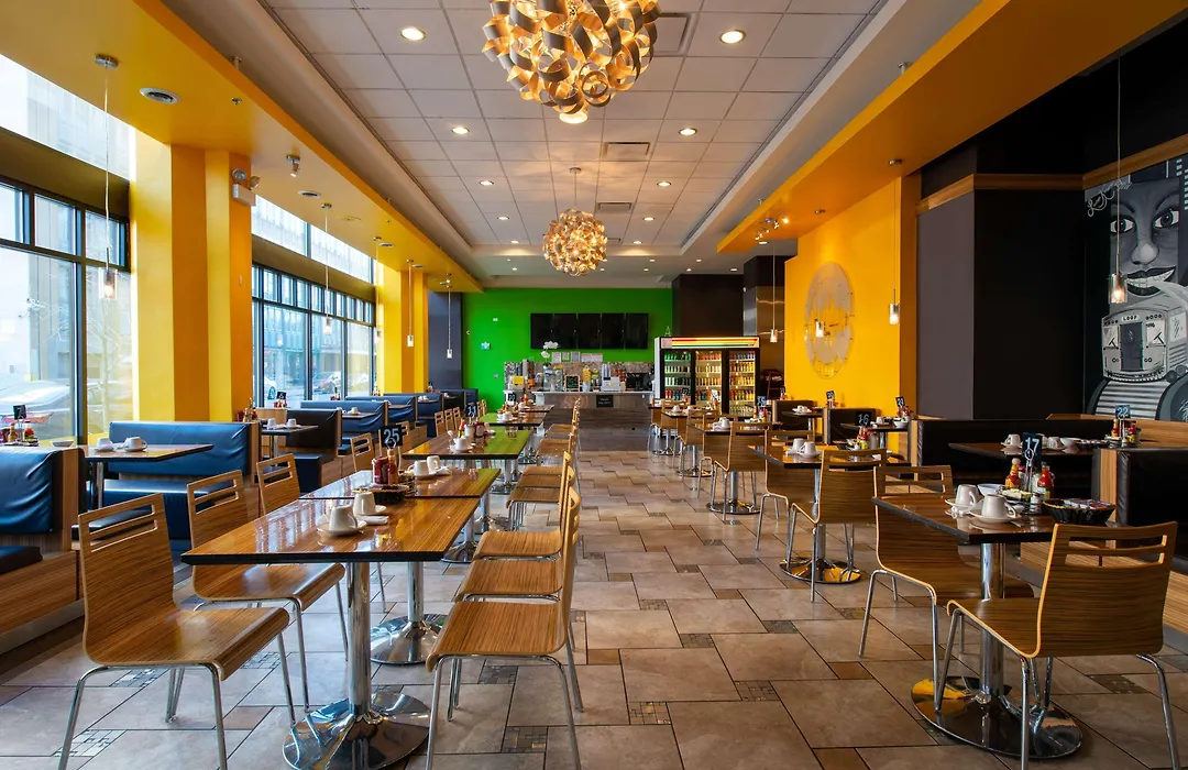 Travelodge By Wyndham Downtown Chicago-1