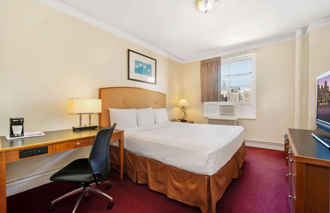 Travelodge By Wyndham Downtown Chicago-1