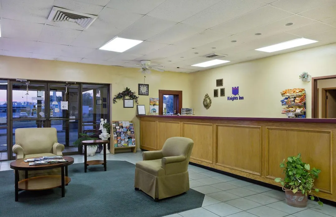 Knights Inn Brenham-1