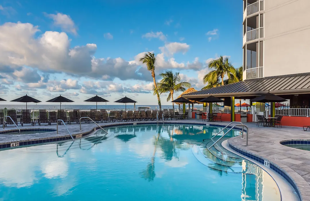 Diamond Head Beach Resort-1