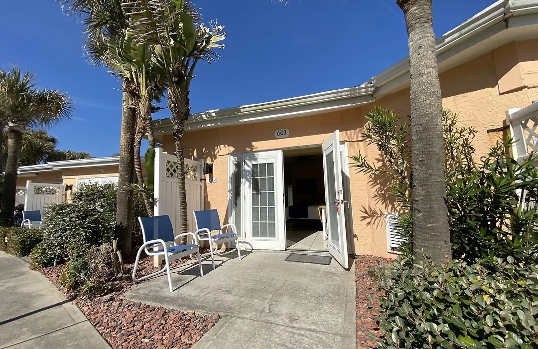 Coral Sands Inn-1