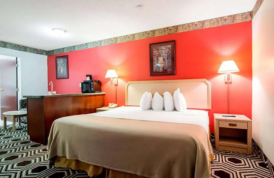 Days Inn By Wyndham Kentland-1