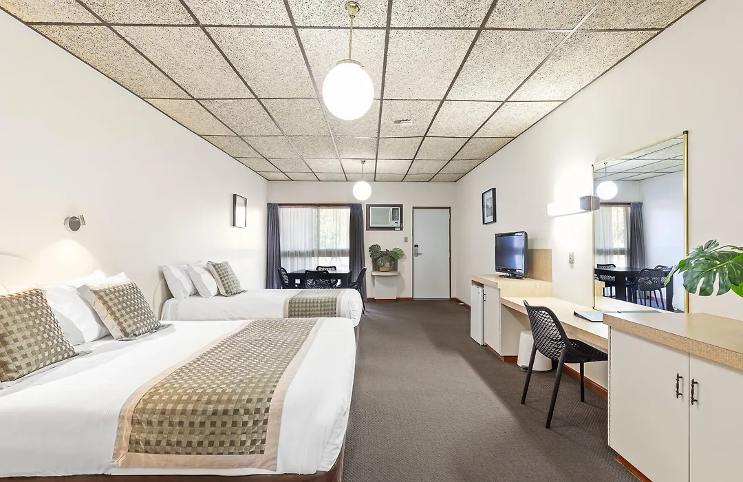 Presidential Motel-1