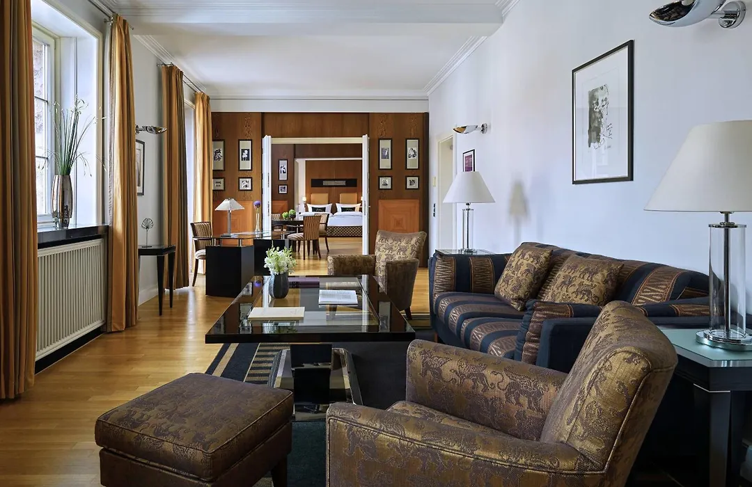 Hotel Elephant Weimar, Autograph Collection-1
