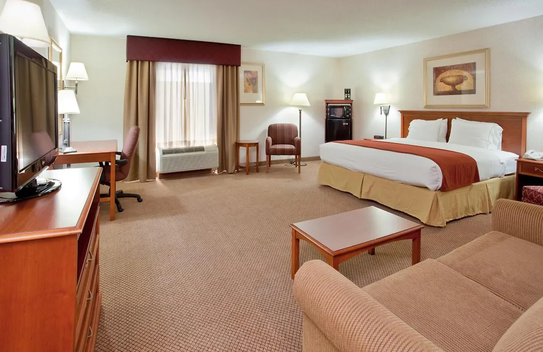 Seasons Inn & Suites Highland-1