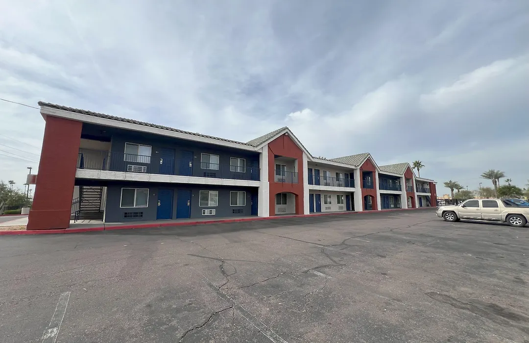 Days Inn By Wyndham Phoenix West-1